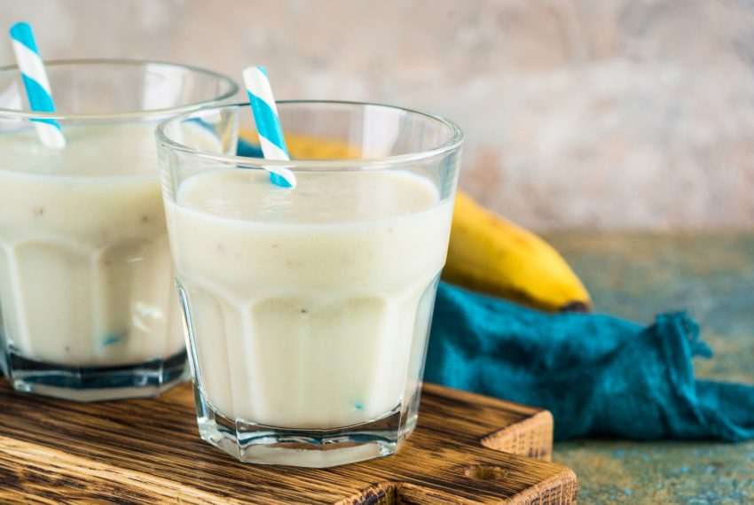 banana milkshake beverage