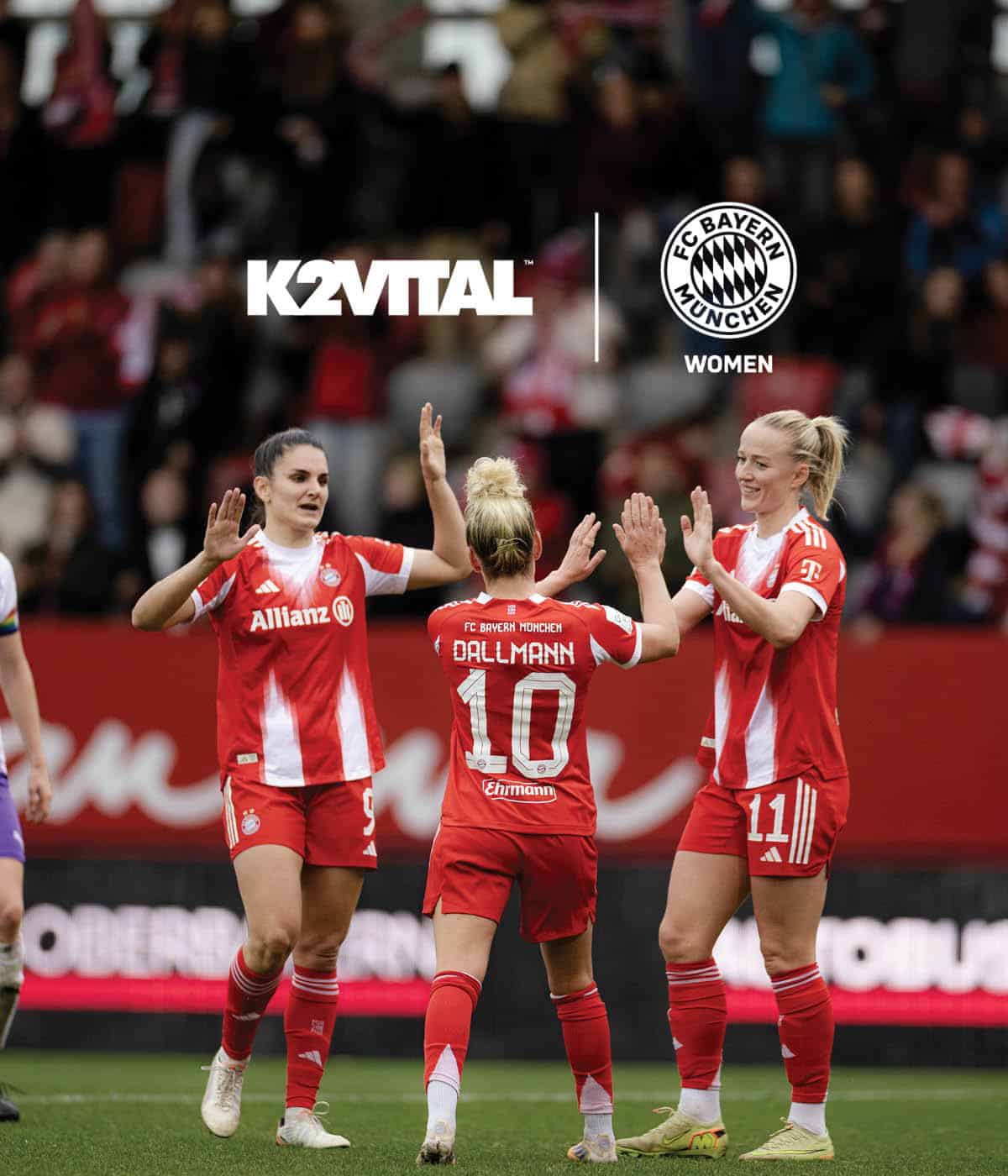 Three FC Bayern Women players embracing