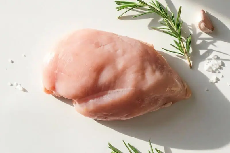 Chicken breast as a dietary source of choline that supports brain health and cognitive function.